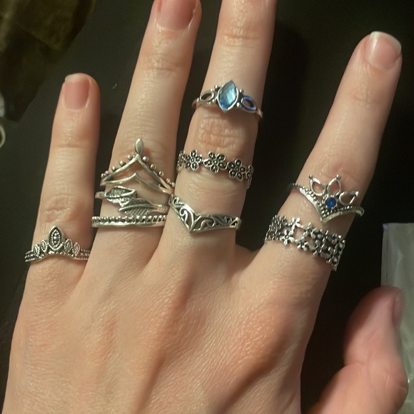 Silver ring - Picture 4 of 7